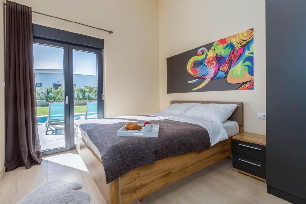 Villa Mariva Zminj Ngoại thất bức ảnh