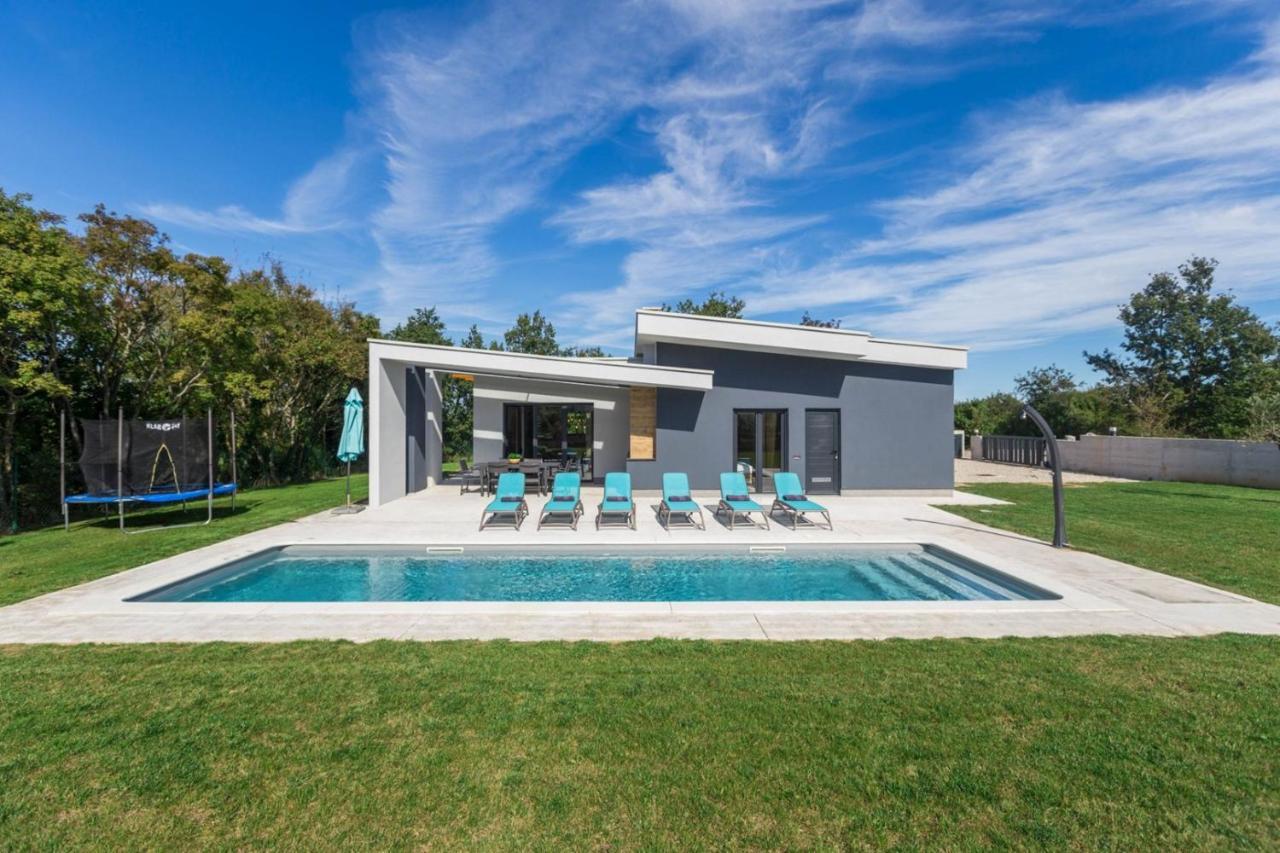 Villa Mariva Zminj Ngoại thất bức ảnh