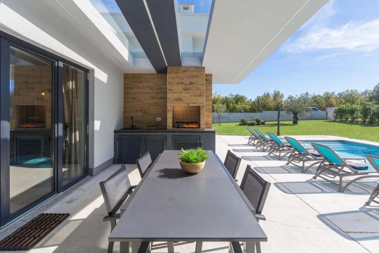 Villa Mariva Zminj Ngoại thất bức ảnh